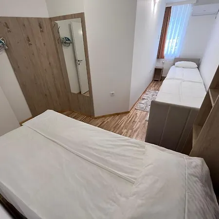 Apartment River View *