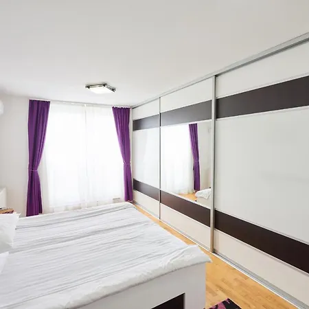 River View Apartment