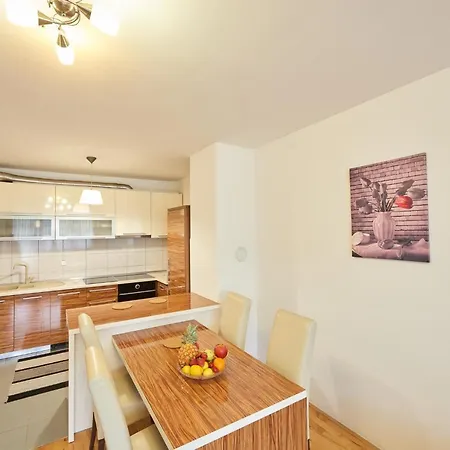 Appartamento River View *