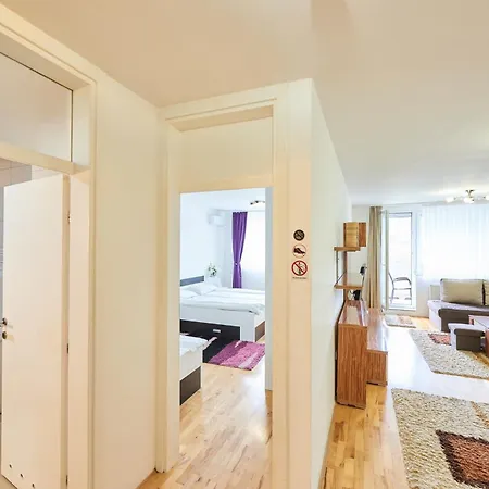 Appartamento River View *