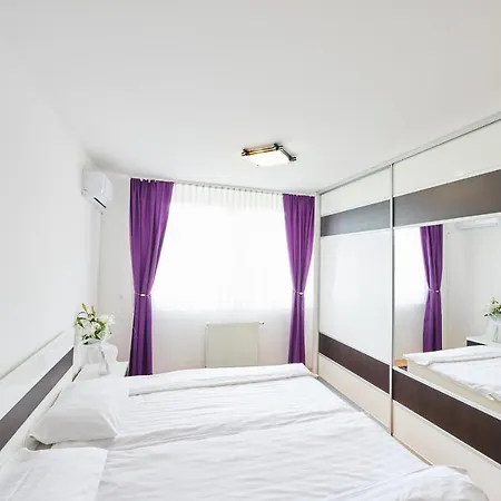 River View Apartment *